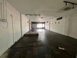 Yishun Ring Road (D27), Shop House #595966961